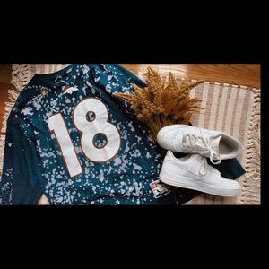 Broncos long sleeve team shirt